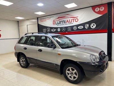 Usado Hyundai Santa Fe GLS 145 CV (106 kW) 2004 Gris / plata SUV