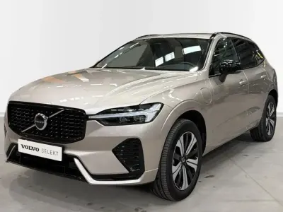 Begagnad Volvo XC60 Plus 350 HK (257 kW) 2025 Grå SUV