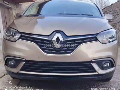 Usado Renault Scénic IV Zen 130 CV (95 kW) 2017 Beige Monovolumen