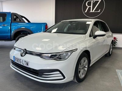 Blanco Usado 2022 VW Golf VIII Berlina | 17.500 € (Precio justo)