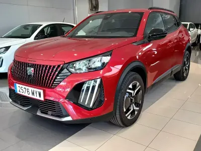 Nuevo Peugeot 2008 Allure 100 CV (73 kW) 2025 Rojo SUV