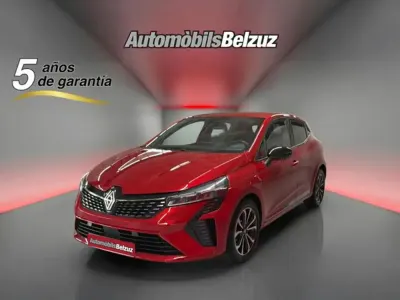 Usado Renault Clio Techno 90 CV (66 kW) 2024 Utilitario
