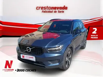 Usado Volvo XC40 R-Design 179 CV (131 kW) 2021 Gris / plata SUV