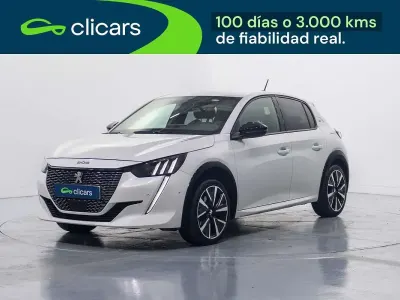 Usado Peugeot 208 GTi 102 CV (75 kW) 2021 Blanco Utilitario