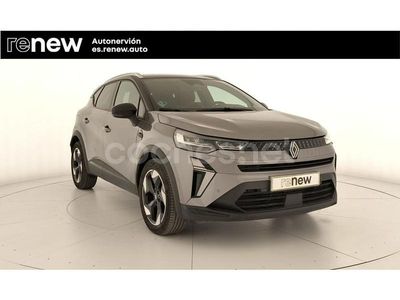 Gris / plata Usado 2025 Renault Captur Zen SUV | 24.400 € (Caro)