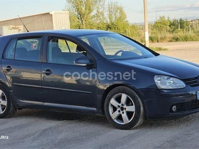 VW Golf V