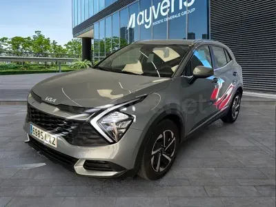 Usado Kia Sportage 150 CV (110 kW) 2022 Gris / plata SUV