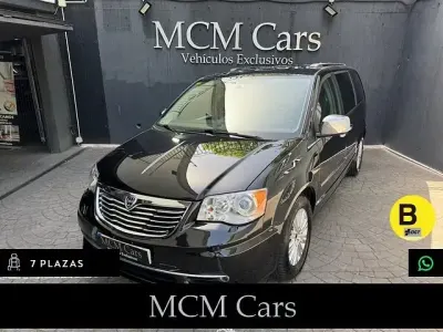 Usado Lancia Voyager Platinum 177 CV (130 kW) 2014 Negro Monovolumen