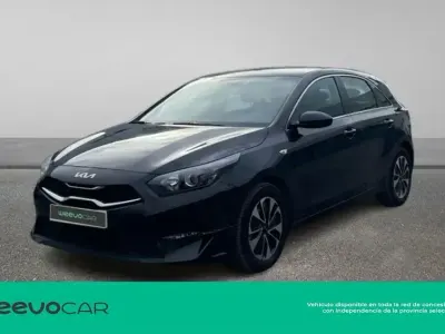 Occasion Kia Ceed 100 PK (73 kW) 2024 Zwart Hatchback