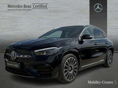 Negro cosmos Usado 2024 Mercedes GLA200 SUV | 40.900 € (Precio justo)