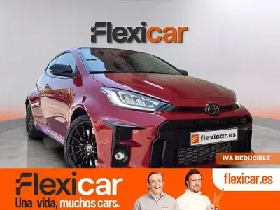 Usado Toyota Yaris 261 CV (191 kW) 2021 Rojo Utilitario