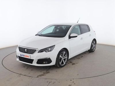 Blanco Usado 2017 Peugeot 308 Allure Utilitario | 11.499 € (Un poco caro)