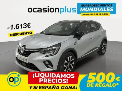 Usado Renault Captur Techno 90 CV (66 kW) 2024 Gris SUV