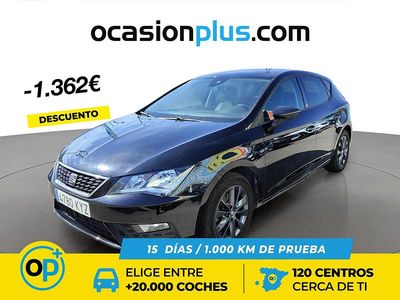 Usado Seat Leon Style 130 CV (95 kW) 2019 Negro