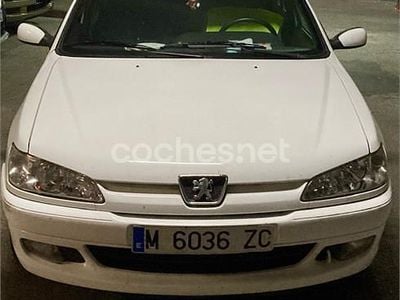 Usado Peugeot 306 71 CV (52 kW) 2000 Blanco Berlina