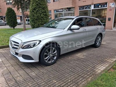 Usado Mercedes C220 Avantgarde 170 CV (125 kW) 2015 Gris / plata Familiar