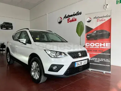 Usado Seat Arona Ecomotive 95 CV (69 kW) 2020 Blanco SUV
