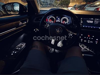 Begagnad VW T-Roc Advance 150 HK (110 kW) 2018 Grå SUV