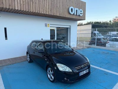 Negro Usado 2010 Kia ProCeed Berlina | 4490 € (Precio justo)