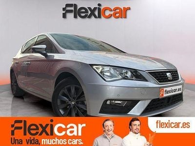 Usado Seat Leon Style 130 CV (95 kW) 2020 Gris Berlina