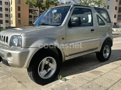 Begagnad Suzuki Jimny 80 HK (58 kW) 2004 Beige SUV