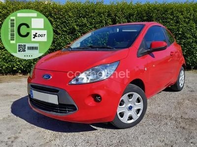 Usado Ford Ka Trend 69 CV (50 kW) 2016 Rojo Berlina
