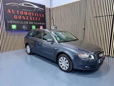Usado Audi A4 140 CV (102 kW) 2007 Gris / plata Familiar