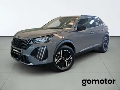 Usado Peugeot 2008 Allure 131 CV (96 kW) 2023 Gris SUV