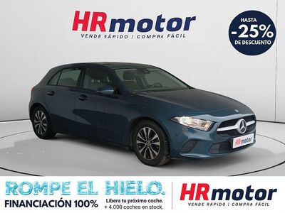 Usado Mercedes A180 116 CV (85 kW) 2022 Azul Berlina