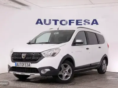 Usado Dacia Lodgy Stepway 130 CV (95 kW) 2020 Blanco Monovolumen