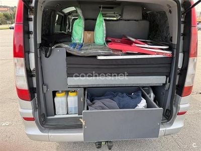 Usado Mercedes Viano 116 CV (85 kW) 2007 Gris / plata Monovolumen