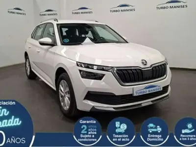 Usado Skoda Kamiq Ambition 110 CV (80 kW) 2023 Blanco SUV