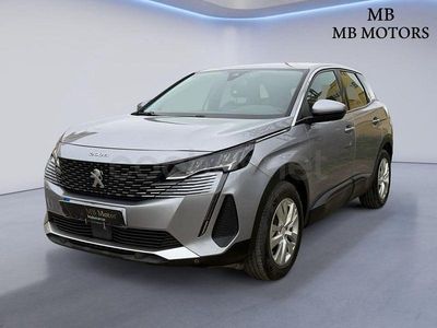 Usado Peugeot 3008 Active 130 CV (95 kW) 2022 Gris / plata SUV