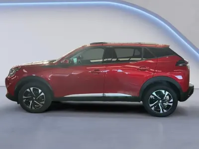 Usado Peugeot 2008 Allure 100 CV (73 kW) 2020 SUV