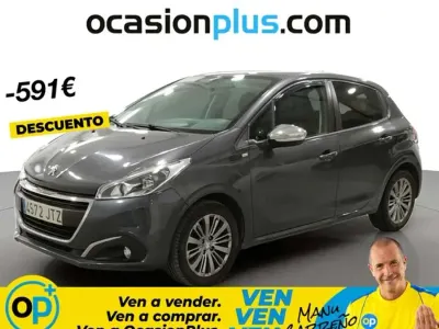 Usado Peugeot 208 Style 100 CV (73 kW) 2016 Gris Utilitario