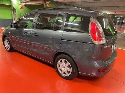 Usado Mazda 5 Active 110 CV (80 kW) 2009 Gris / plata Monovolumen