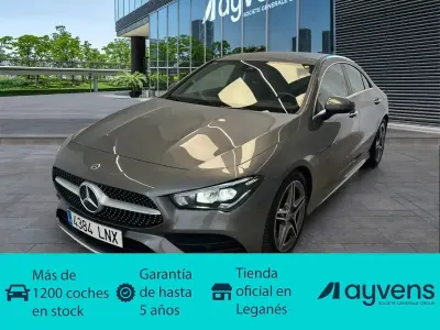 Usado Mercedes CLA200 150 CV (110 kW) 2021 Gris Coupe