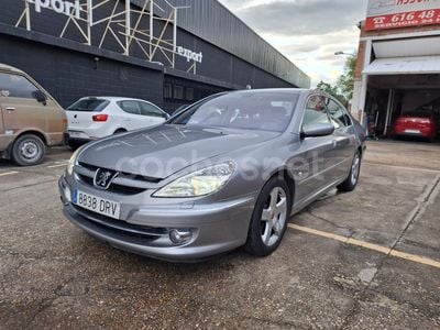 Peugeot 607