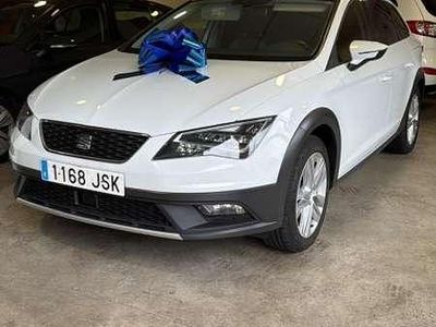 Usado Seat Leon 4Drive 184 CV (135 kW) 2016 Blanco SUV