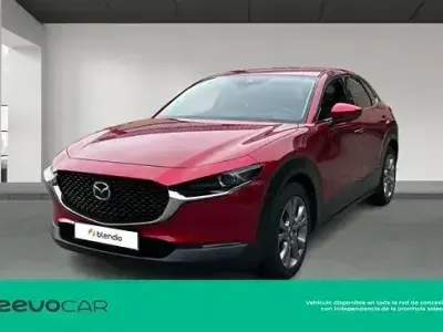 Käytetty Mazda CX-30 122 HP (89 kW) 2023 Punainen Katumaasturi