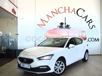 Usado Seat Leon Reference 115 CV (84 kW) 2022 Blanco Berlina