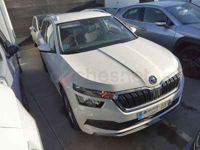 Usado Skoda Kamiq Ambition 95 CV (69 kW) 2023 Blanco SUV