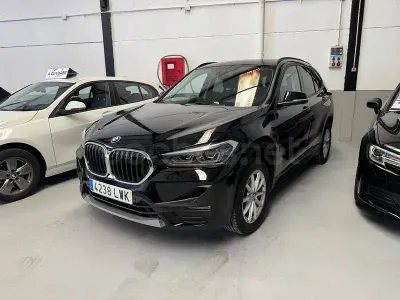 Usado BMW X1 116 CV (85 kW) 2022 Negro SUV