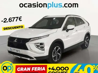 Usado Mitsubishi Eclipse Cross 188 CV (138 kW) 2025 Blanco SUV