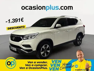 Usado SsangYong Rexton Limited 181 CV (133 kW) 2018 Blanco SUV