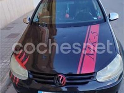 Usado VW Golf IV 110 CV (80 kW) 2005 Negro Familiar