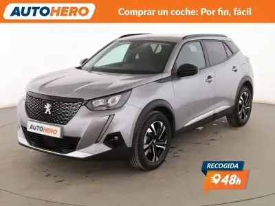 Usado Peugeot 2008 Allure 131 CV (96 kW) 2022 Gris SUV
