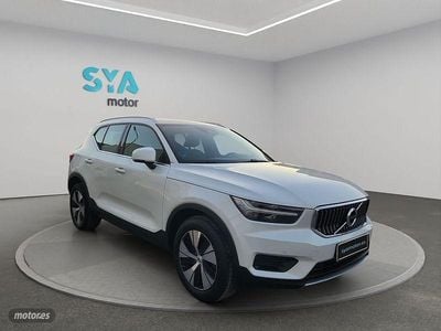 Blanco Usado 2021 Volvo XC40 Inscription SUV | 25.990 € (Precio justo)