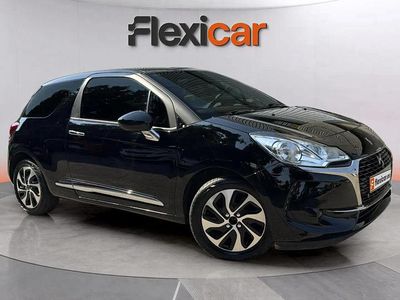 Usado DS Automobiles DS3 82 CV (60 kW) 2017 Negro Berlina