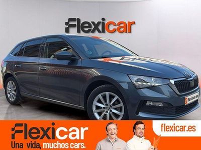 Usado Skoda Scala Ambition 150 CV (110 kW) 2021 Gris Utilitario
